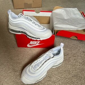 Nike Air Max 97 Big Kids size 4